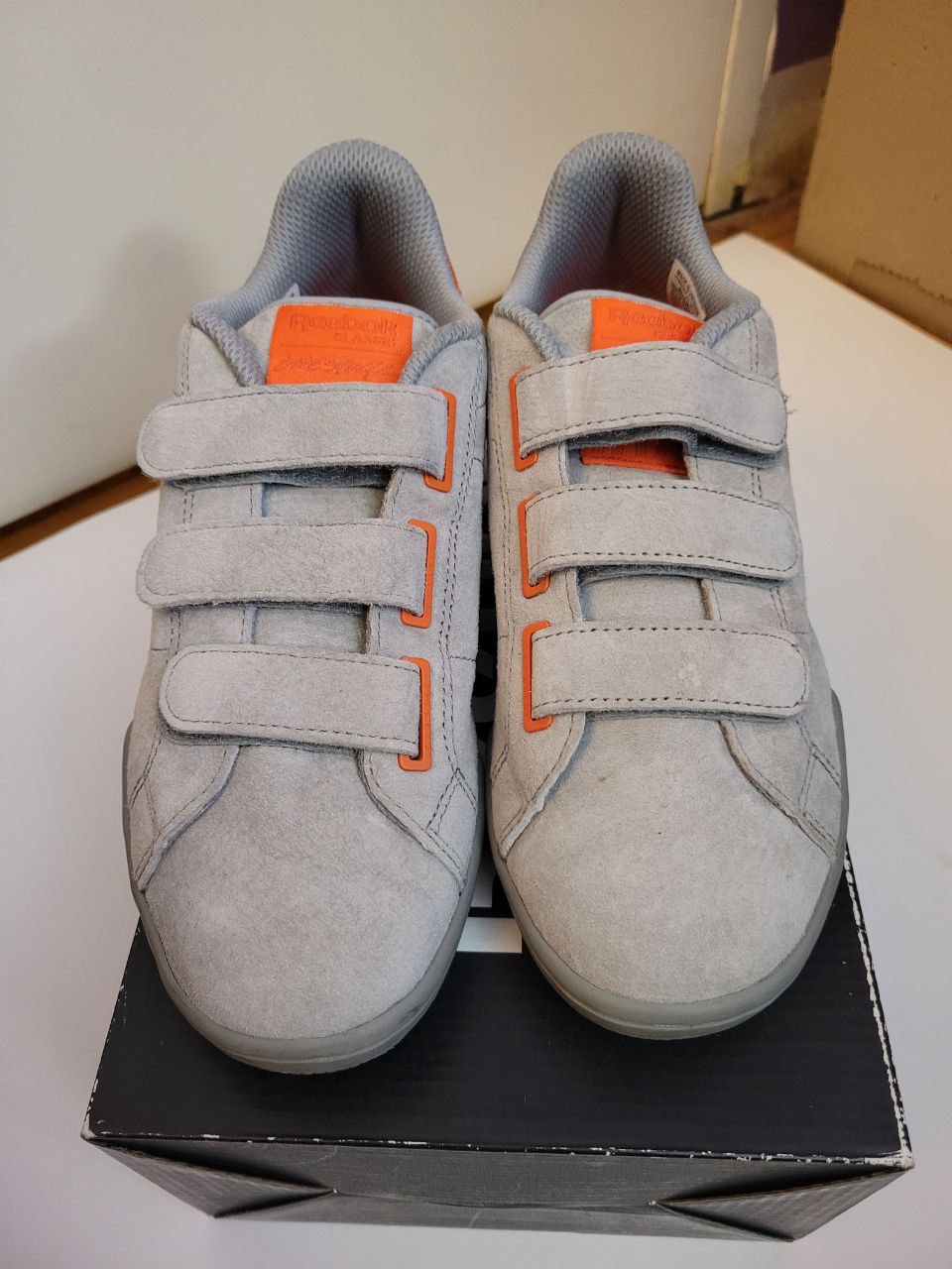 Velcro Shoe